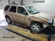 ✅ 2007 Ford Escape Limited • VIN: 1FMCU94117KC06026 • Lot: 56966505. Listed on Copart with 116,384 mi. Free auction sales archive from the USA and detailed vehicle history report at DreamBid. Image 4.