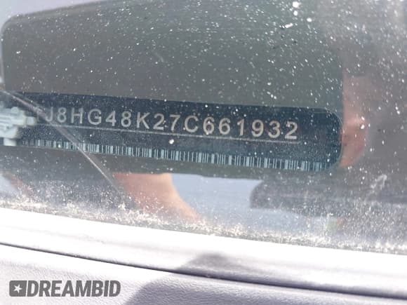 ✅ 2007 Jeep Commander Sport • VIN: 1J8HG48K27C661932 • Лот: 42132895. Опубликован ранее на IAAI с пробегом 255 707 миль. Бесплатный доступ к архиву аукционных продаж из США и подробный отчёт об истории автомобиля на DreamBid. Изображение 9.