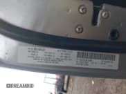 ✅ 2016 Dodge Challenger SRT 392 • VIN: 2C3CDZDJ2GH125200 • Lot: 43400862. Wystawiony na IAAI z przebiegiem 56 605 mil. Bezpłatny archiwum sprzedaży aukcyjnych z USA i szczegółowy raport historii pojazdu na DreamBid. Zdjęcie 9.