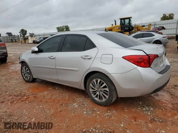 ✅ 2018 Toyota Corolla XLE • VIN: 5YFBURHE0JP799304 • Lot: 82736025. Wystawiony na Copart z przebiegiem Nie podano. Bezpłatny archiwum sprzedaży aukcyjnych z USA i szczegółowy raport historii pojazdu na DreamBid. Zdjęcie 2.