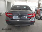 ✅ 2018 Honda Accord Touring • VIN: 1HGCV2F97JA017438 • Lot: 43290722. Wystawiony na IAAI z przebiegiem 28 777 mil. Bezpłatny archiwum sprzedaży aukcyjnych z USA i szczegółowy raport historii pojazdu na DreamBid. Zdjęcie 16.
