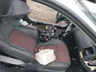 2006 Hyundai Tiburon GT z VIN KMHHN65F86U207950, wystawiony jako IAAI lot #38046259 z przebiegiem Nie podano mil oraz . Historia ofert i sprzedaży dostępna na DreamBid. Obrazek 5.