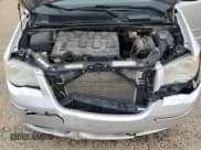 ✅ 2009 Chrysler Town & Country Limited • VIN: 2A8HR64X59R655141 • Lot: 57284615. Wystawiony na Copart z przebiegiem 214 964 mil. Bezpłatny archiwum sprzedaży aukcyjnych z USA i szczegółowy raport historii pojazdu na DreamBid. Zdjęcie 12.