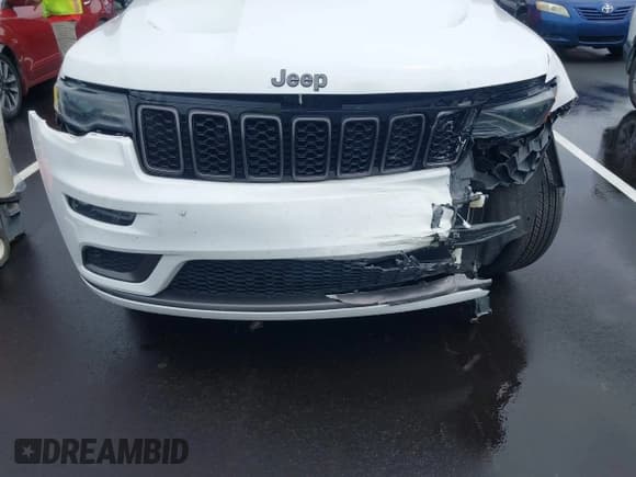 ✅ 2020 Jeep Grand Cherokee Limited X • VIN: 1C4RJFBT2LC385577 • Лот: 42983521. Опубликован ранее на IAAI с пробегом 67 074 миль. Бесплатный доступ к архиву аукционных продаж из США и подробный отчёт об истории автомобиля на DreamBid. Изображение 17.