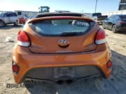 ✅ 2013 Hyundai Veloster Turbo • VIN: KMHTC6AE6DU132451 • Lot: 46292235. Wystawiony na Copart z przebiegiem 109 302 mil. Bezpłatny archiwum sprzedaży aukcyjnych z USA i szczegółowy raport historii pojazdu na DreamBid. Zdjęcie 6.