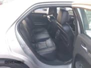 ✅ 2012 Chrysler 300 Limited • VIN: 2C3CCACG8CH175524 • Лот: 43609984. Опубликован ранее на IAAI с пробегом 113 100 миль. Бесплатный доступ к архиву аукционных продаж из США и подробный отчёт об истории автомобиля на DreamBid. Изображение 8.