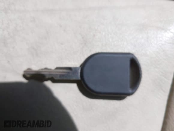 ✅ 2008 Ford Explorer Eddie Bauer • VIN: 1FMEU64E28UA00911 • Lot: 42187858. Wystawiony na IAAI z przebiegiem 187 368 mil. Bezpłatny archiwum sprzedaży aukcyjnych z USA i szczegółowy raport historii pojazdu na DreamBid. Zdjęcie 11.