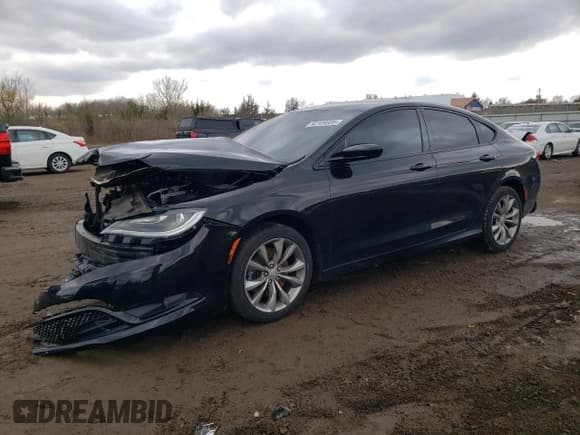 ✅ 2016 Chrysler 200 S • VIN: 1C3CCCDG4GN126165 • Лот: 92109605. Опубликован ранее на Copart с пробегом 85 791 миль. Бесплатный доступ к архиву аукционных продаж из США и подробный отчёт об истории автомобиля на DreamBid. Изображение 1.