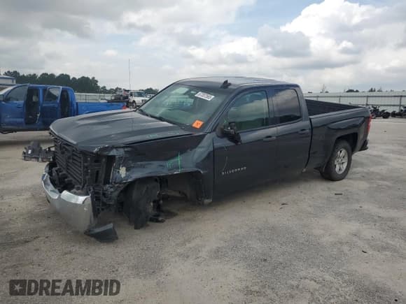 ✅ 2018 Chevrolet Silverado 1500 LS • VIN: 1GCRCNEC8JZ128451 • Лот: 67307565. Опубликован ранее на Copart с пробегом 182 753 миль. Бесплатный доступ к архиву аукционных продаж из США и подробный отчёт об истории автомобиля на DreamBid. Изображение 1.