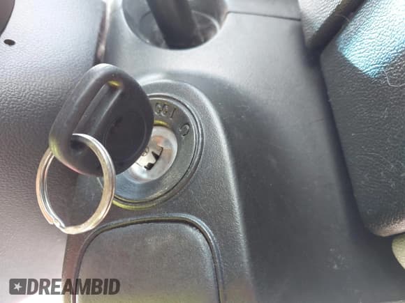 ✅ 2008 Chevrolet Equinox LT • VIN: 2CNDL53F386290741 • Лот: 42775388. Опубликован ранее на IAAI с пробегом 166 354 миль. Бесплатный доступ к архиву аукционных продаж из США и подробный отчёт об истории автомобиля на DreamBid. Изображение 11.