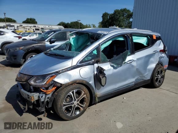 ✅ 2017 Chevrolet Bolt EV Premier • VIN: 1G1FX6S09H4183501 • Lot: 53435234. Wystawiony na Copart z przebiegiem Nie podano. Bezpłatny archiwum sprzedaży aukcyjnych z USA i szczegółowy raport historii pojazdu na DreamBid. Zdjęcie 1.