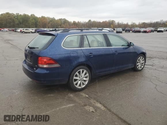 ✅ 2013 Volkswagen Jetta TDI w/Sunroof & Nav • VIN: 3VWPL7AJ6DM604710 • Lot: 90349405. Wystawiony na Copart z przebiegiem 141 018 mil. Bezpłatny archiwum sprzedaży aukcyjnych z USA i szczegółowy raport historii pojazdu na DreamBid. Zdjęcie 3.