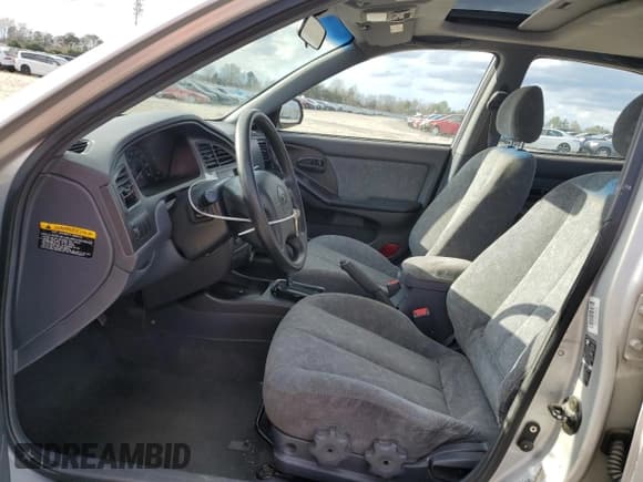 ✅ 2002 Hyundai Elantra GLS • VIN: KMHDN45D82U412678 • Lot: 87025044. Wystawiony na Copart z przebiegiem 135 620 mil. Bezpłatny archiwum sprzedaży aukcyjnych z USA i szczegółowy raport historii pojazdu na DreamBid. Zdjęcie 7.