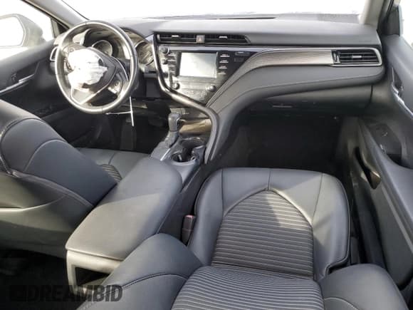 ✅ 2019 Toyota Camry SE • VIN: 4T1B11HK4KU197568 • Лот: 91145285. Опубликован ранее на Copart с пробегом 72 711 миль. Бесплатный доступ к архиву аукционных продаж из США и подробный отчёт об истории автомобиля на DreamBid. Изображение 8.