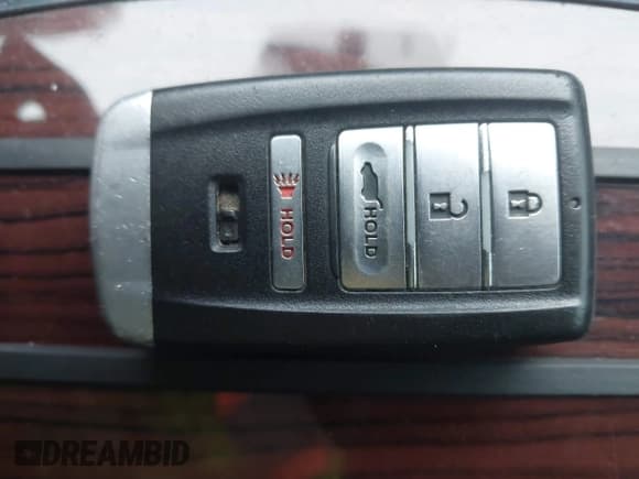 ✅ 2015 Acura MDX • VIN: 5FRYD4H22FB020117 • Lot: 43751833. Listed on IAAI with 178,129 mi. Free auction sales archive from the USA and detailed vehicle history report at DreamBid. Image 11.