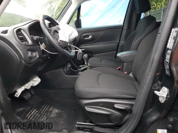 ✅ 2020 Jeep Renegade Altitude • VIN: ZACNJBBB5LPL42293 • Lot: 83776785. Listed on Copart with 39,885 mi. Free auction sales archive from the USA and detailed vehicle history report at DreamBid. Image 7.