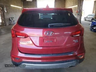 ✅ 2017 Hyundai Santa Fe 2.4L • VIN: 5XYZTDLB8HG397207 • Лот: 44744694. Опубликован ранее на Copart с пробегом 116 766 миль. Бесплатный доступ к архиву аукционных продаж из США и подробный отчёт об истории автомобиля на DreamBid. Изображение 6.