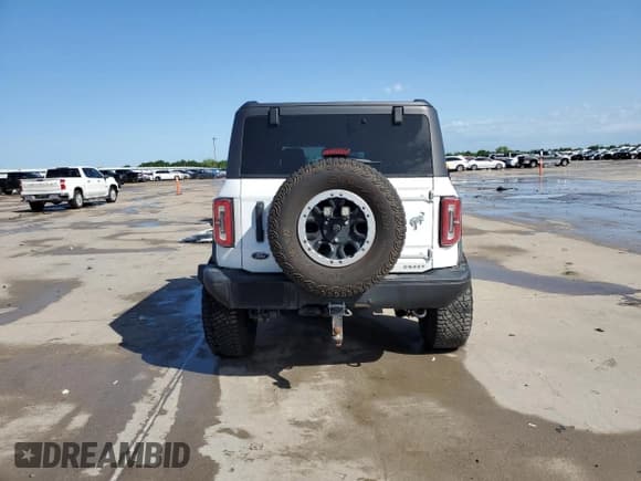 ✅ 2021 Ford Bronco • VIN: 1FMDE5CP3MLB04071 • Лот: 54220505. Опубликован ранее на Copart с пробегом 28 385 миль. Бесплатный доступ к архиву аукционных продаж из США и подробный отчёт об истории автомобиля на DreamBid. Изображение 6.