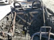 ✅ 2008 MINI Convertible • VIN: WMWRF33598TF68031 • Lot: 49434205. Wystawiony na Copart z przebiegiem Nie podano. Bezpłatny archiwum sprzedaży aukcyjnych z USA i szczegółowy raport historii pojazdu na DreamBid. Zdjęcie 10.