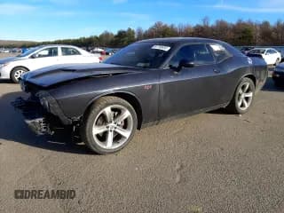 ✅ 2018 Dodge Challenger T/A • VIN: 2C3CDZBT9JH279463 • Lot: 81793693. Wystawiony na Copart z przebiegiem 61 547 mil. Bezpłatny archiwum sprzedaży aukcyjnych z USA i szczegółowy raport historii pojazdu na DreamBid. Zdjęcie 1.