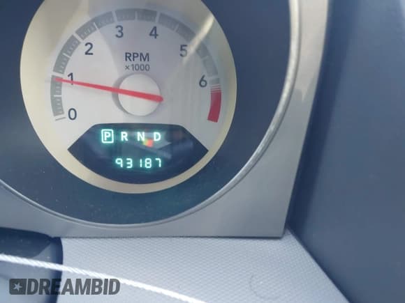 ✅ 2008 Dodge Avenger R/T • VIN: 1B3LC76MX8N163262 • Lot: 43350403. Listed on IAAI with 93,187 mi. Free auction sales archive from the USA and detailed vehicle history report at DreamBid. Image 15.