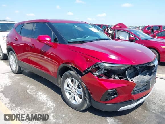 2021 Chevrolet Blazer LT z VIN 3GNKBCR46MS505461, wystawiony jako IAAI lot #42902230 z przebiegiem 85 308 mil mil oraz . Historia ofert i sprzedaży dostępna na DreamBid. Obrazek 1.