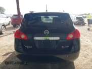 ✅ 2011 Nissan Rogue SV • VIN: JN8AS5MV3BW272063 • Lot: 43183484. Listed on IAAI with 165,688 mi. Free auction sales archive from the USA and detailed vehicle history report at DreamBid. Image 16.