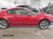 ✅ 2002 Ford Mustang GT Deluxe • VIN: 1FAFP42X82F207393 • Лот: 43352465. Опубликован ранее на IAAI с пробегом 51 961 миль. Бесплатный доступ к архиву аукционных продаж из США и подробный отчёт об истории автомобиля на DreamBid. Изображение 14.