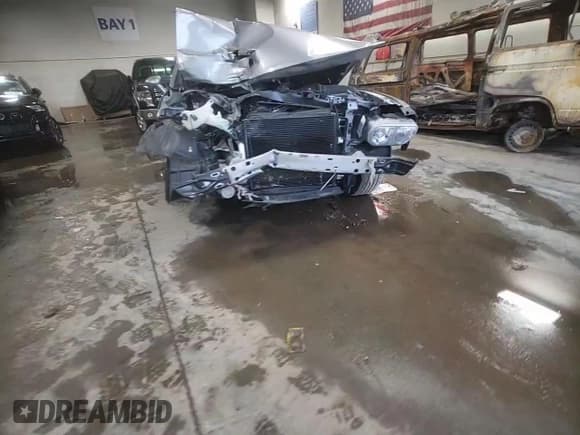 ✅ 2014 Dodge Challenger SXT • VIN: 2C3CDYAG1EH181709 • Lot: 77967864. Wystawiony na Copart z przebiegiem Nie podano. Bezpłatny archiwum sprzedaży aukcyjnych z USA i szczegółowy raport historii pojazdu na DreamBid. Zdjęcie 13.