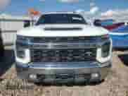 2021 Chevrolet Silverado 3500HD LT z VIN 1GC4YTEY4MF304820, wystawiony jako Copart lot #80626455 z przebiegiem 228 802 mil mil oraz Czysty tytuł • Clean title. Historia ofert i sprzedaży dostępna na DreamBid. Obrazek 5.