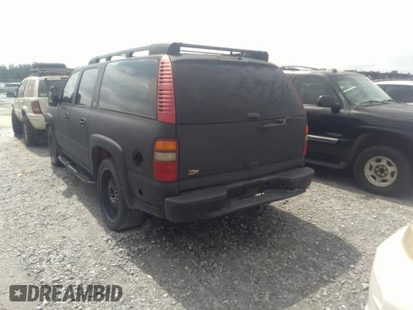 ✅ 2003 Chevrolet Suburban Z71 • VIN: 3GNFK16T33G158089 • Лот: 42360001. Опубликован ранее на IAAI с пробегом Не указан. Бесплатный доступ к архиву аукционных продаж из США и подробный отчёт об истории автомобиля на DreamBid. Изображение 3.