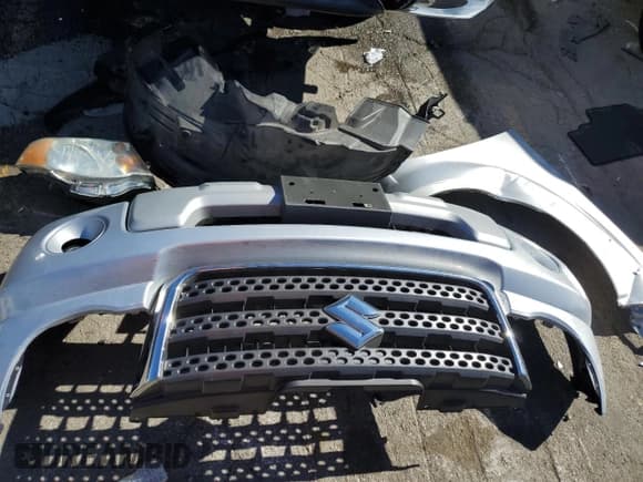 ✅ 2009 Suzuki Equator • VIN: 5Z6AD07W29C410590 • Lot: 73669654. Wystawiony na Copart z przebiegiem 119 304 mil. Bezpłatny archiwum sprzedaży aukcyjnych z USA i szczegółowy raport historii pojazdu na DreamBid. Zdjęcie 13.