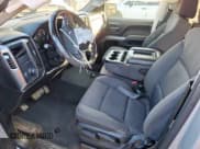 ✅ 2019 Chevrolet Silverado 1500 LT • VIN: 2GCRCPECXK1123192 • Lot: 91083685. Wystawiony na Copart z przebiegiem 164 837 mil. Bezpłatny archiwum sprzedaży aukcyjnych z USA i szczegółowy raport historii pojazdu na DreamBid. Zdjęcie 7.