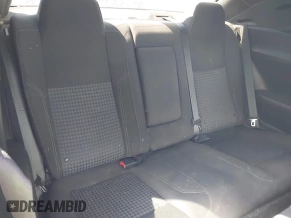 ✅ 2017 Dodge Challenger R/T Plus • VIN: 2C3CDZBT8HH600032 • Lot: 42173591. Listed on IAAI with 92,303 mi. Free auction sales archive from the USA and detailed vehicle history report at DreamBid. Image 8.