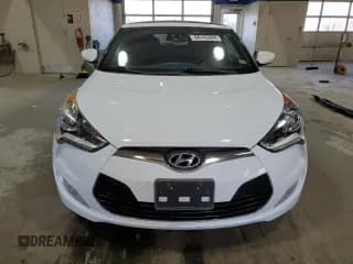 ✅ 2017 Hyundai Veloster Value Edition • VIN: KMHTC6AD0HU324025 • Lot: 84143804. Wystawiony na Copart z przebiegiem 161 616 mil. Bezpłatny archiwum sprzedaży aukcyjnych z USA i szczegółowy raport historii pojazdu na DreamBid. Zdjęcie 5.