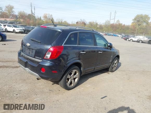 ✅ 2014 Chevrolet Captiva Sport LT • VIN: 3GNAL3EK4ES681049 • Лот: 43641813. Опубликован ранее на IAAI с пробегом 147 591 миль. Бесплатный доступ к архиву аукционных продаж из США и подробный отчёт об истории автомобиля на DreamBid. Изображение 4.