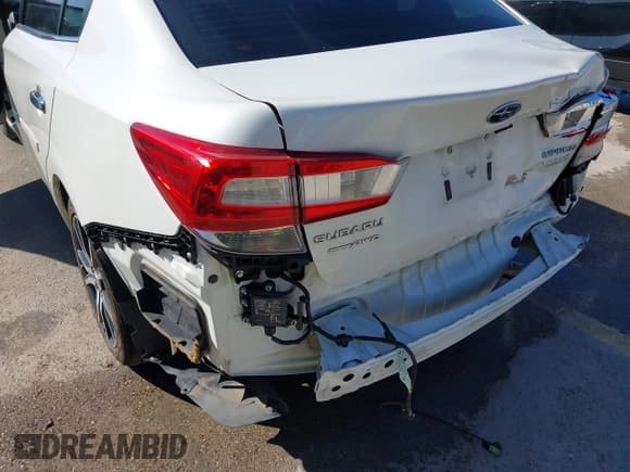 ✅ 2017 Subaru Impreza Limited • VIN: 4S3GKAT64H3600836 • Lot: 43688863. Wystawiony na IAAI z przebiegiem 81 577 mil. Bezpłatny archiwum sprzedaży aukcyjnych z USA i szczegółowy raport historii pojazdu na DreamBid. Zdjęcie 19.