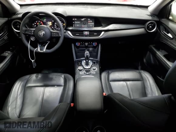 ✅ 2020 Alfa Romeo Stelvio Sport • VIN: ZASPAKAN3L7C88777 • Лот: 59322774. Опубликован ранее на Copart с пробегом 43 281 миль. Бесплатный доступ к архиву аукционных продаж из США и подробный отчёт об истории автомобиля на DreamBid. Изображение 8.