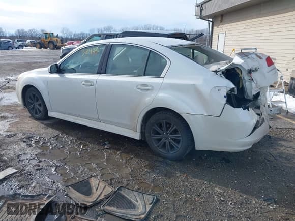 ✅ 2011 Subaru Legacy Premium Power Moon • VIN: 4S3BMBG64B3227213 • Лот: 41632456. Опубликован ранее на IAAI с пробегом 142 939 миль. Бесплатный доступ к архиву аукционных продаж из США и подробный отчёт об истории автомобиля на DreamBid. Изображение 3.