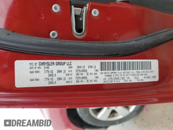 ✅ 2010 Dodge 1500 ST • VIN: 1D7RV1GP8AS117662 • Lot: 85147714. Wystawiony na Copart z przebiegiem 179 492 mil. Bezpłatny archiwum sprzedaży aukcyjnych z USA i szczegółowy raport historii pojazdu na DreamBid. Zdjęcie 12.