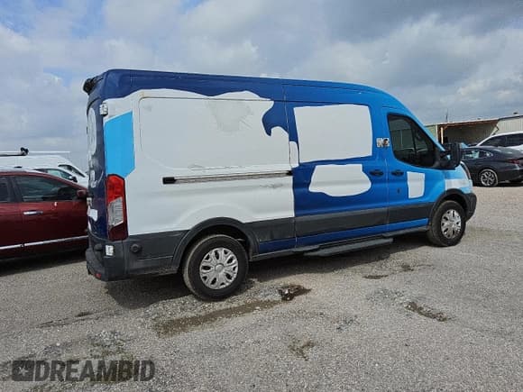 ✅ 2018 Ford Transit • VIN: 1FTBW2CM5JKA36466 • Лот: 54020275. Опубликован ранее на Copart с пробегом 160 894 миль. Бесплатный доступ к архиву аукционных продаж из США и подробный отчёт об истории автомобиля на DreamBid. Изображение 3.