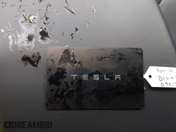 ✅ 2018 Tesla Model 3 Long Range Battery • VIN: 5YJ3E1EB2JF090155 • Lot: 43514484. Wystawiony na IAAI z przebiegiem 28 353 mil. Bezpłatny archiwum sprzedaży aukcyjnych z USA i szczegółowy raport historii pojazdu na DreamBid. Zdjęcie 11.