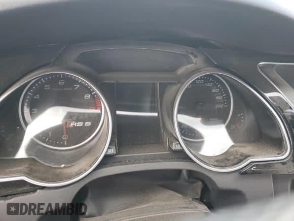 ✅ 2013 Audi RS 5 • VIN: WUAC6AFR5DA901729 • Lot: 49243225. Listed on Copart with Not provided. Free auction sales archive from the USA and detailed vehicle history report at DreamBid. Image 9.