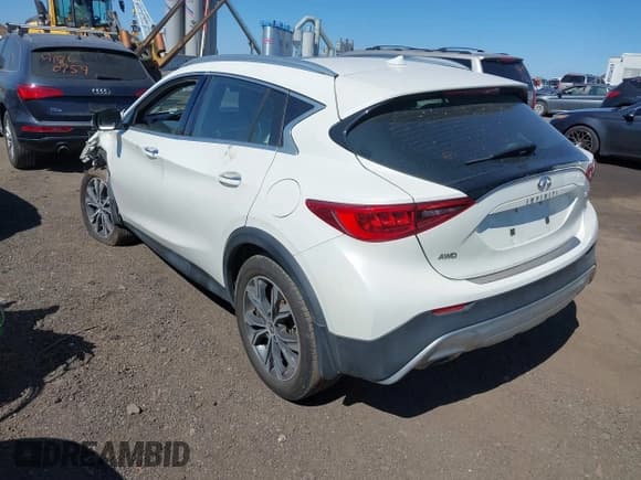 ✅ 2018 Infiniti QX30 Essential • VIN: SJKCH5CR9JA006112 • Lot: 41841637. Listed on IAAI with 65,126 mi. Free auction sales archive from the USA and detailed vehicle history report at DreamBid. Image 3.