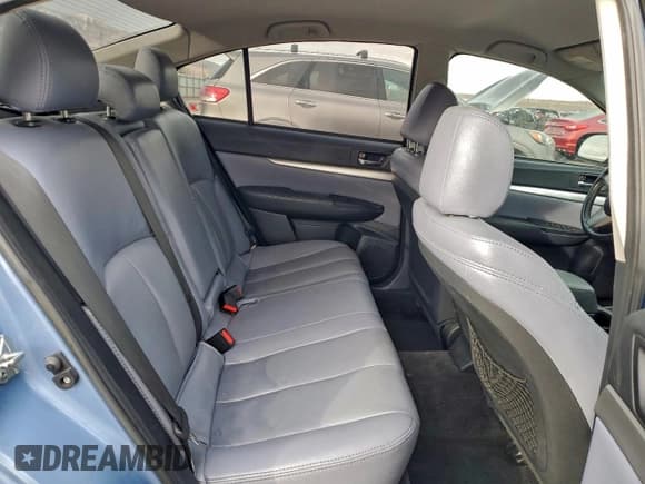 ✅ 2010 Subaru Legacy Premium • VIN: 4S3BMBB67A3231116 • Лот: 94408985. Опубликован ранее на Copart с пробегом 191 325 миль. Бесплатный доступ к архиву аукционных продаж из США и подробный отчёт об истории автомобиля на DreamBid. Изображение 10.