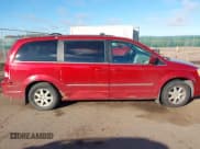✅ 2009 Chrysler Town & Country Touring • VIN: 2A8HR54149R524725 • Лот: 43459082. Опубликован ранее на IAAI с пробегом 283 984 миль. Бесплатный доступ к архиву аукционных продаж из США и подробный отчёт об истории автомобиля на DreamBid. Изображение 13.