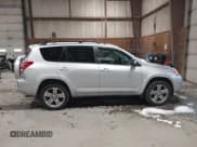 ✅ 2011 Toyota RAV4 Sport • VIN: 2T3RF4DV6BW155279 • Lot: 43925255. Wystawiony na IAAI z przebiegiem 288 640 mil. Bezpłatny archiwum sprzedaży aukcyjnych z USA i szczegółowy raport historii pojazdu na DreamBid. Zdjęcie 13.