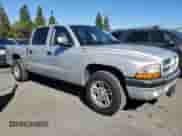 ✅ 2001 Dodge Dakota Sport • VIN: 1B7GL2AN41S137184 • Lot: 82770065. Wystawiony na Copart z przebiegiem 190 696 mil. Bezpłatny archiwum sprzedaży aukcyjnych z USA i szczegółowy raport historii pojazdu na DreamBid. Zdjęcie 4.