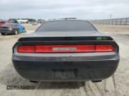 ✅ 2013 Dodge Challenger R/T • VIN: 2C3CDYBT0DH549145 • Lot: 47398155. Wystawiony na Copart z przebiegiem Nie podano. Bezpłatny archiwum sprzedaży aukcyjnych z USA i szczegółowy raport historii pojazdu na DreamBid. Zdjęcie 6.