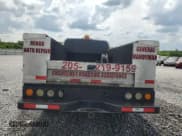 ✅ 2002 Chevrolet Silverado 1500 • VIN: 1GBHC29U62E300518 • Лот: 54900015. Опубликован ранее на Copart с пробегом Не указан. Бесплатный доступ к архиву аукционных продаж из США и подробный отчёт об истории автомобиля на DreamBid. Изображение 6.